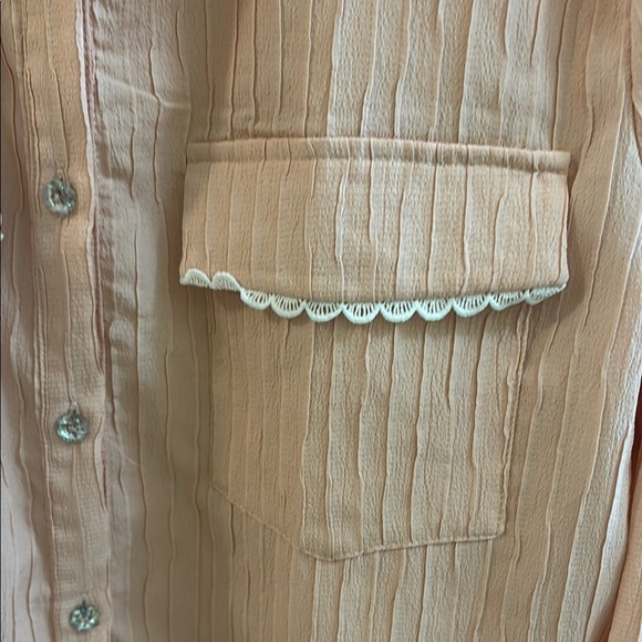 Alice Blue Peach Textured Blouse - Picture 3 of 8